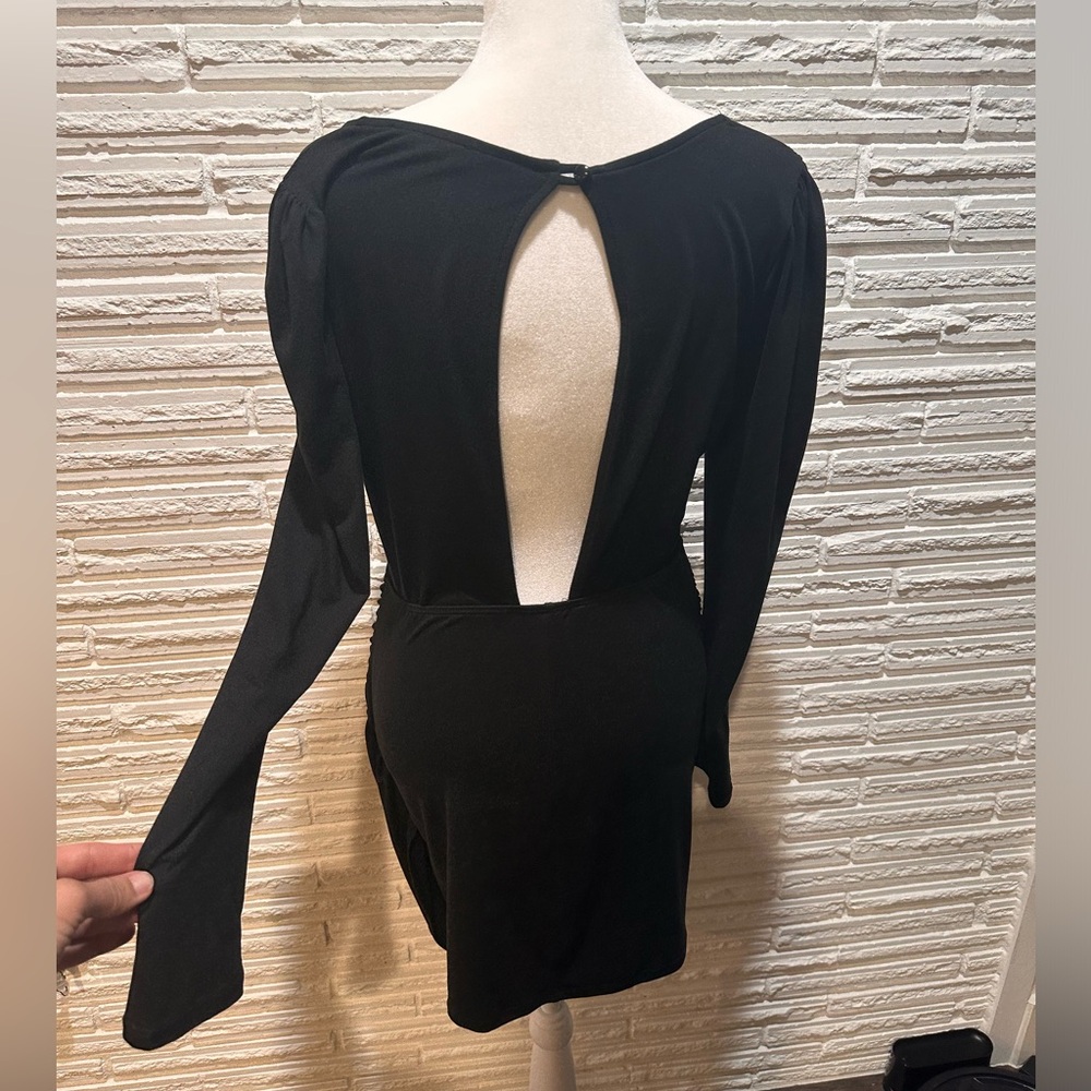 NWOT Blue Blush Black Open-Back Long Sleeve Mini Dress, Size L